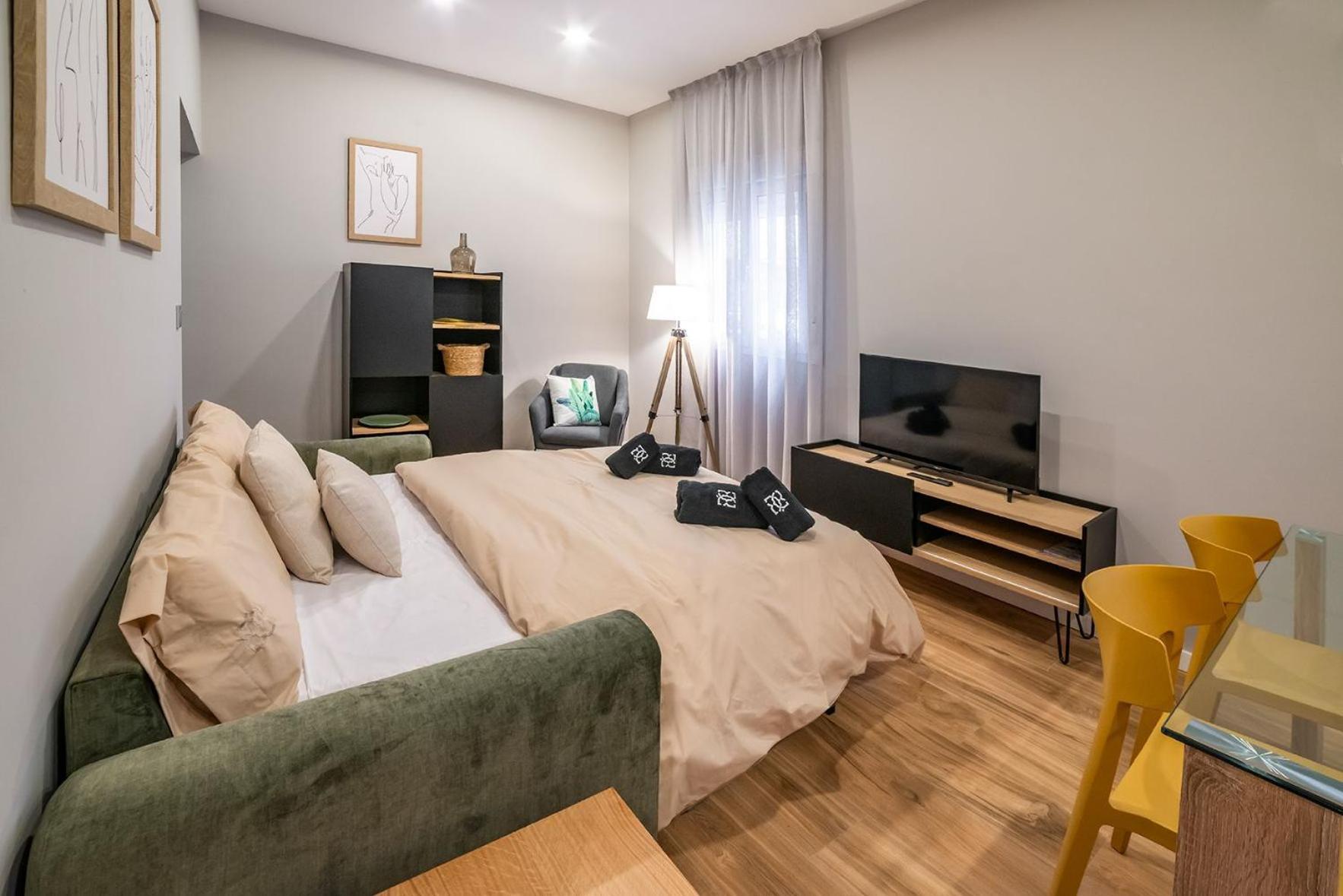 Patios De Apartamento